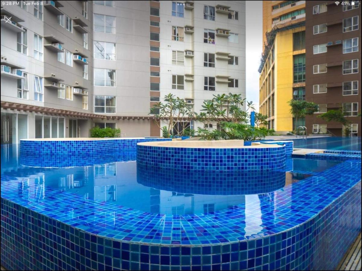 Studio Fully Furnished Manila Exterior photo